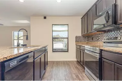 104 Jasmine Circle, Kissimmee, FL 34759 - Photo 9