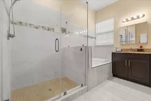 2717 Scarborough Ct, Kissimmee, FL 34744 - Photo 23