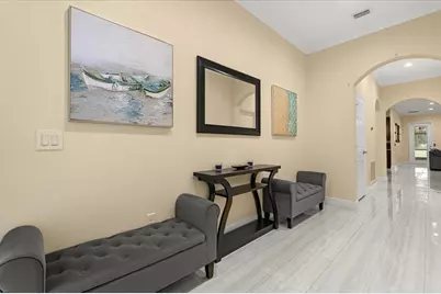 2717 Scarborough Court, Kissimmee, FL 34744 - Photo 5