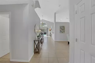 4310 Bayside Dr, Kissimmee, FL 34746 - Photo 9