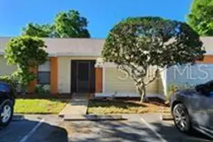 62 Silver Oak Cir, Kissimmee, FL 34743 - Photo 1