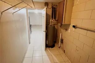 2819 Kinnon Dr, Orlando, FL 32817 - Photo 9