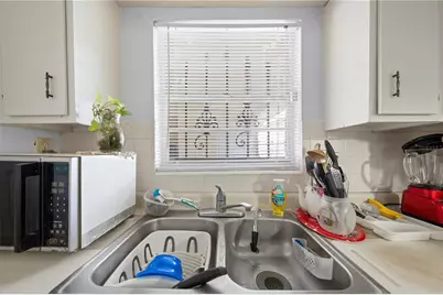 2717 Santana Avenue, Orlando, FL 32811 - Photo 11