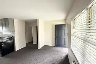 639 Ramona Ln, Orlando, FL 32805 - Photo 3