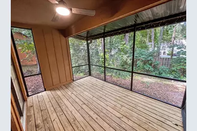 5530 SW 8th Place, Gainesville, FL 32607 - Photo 15