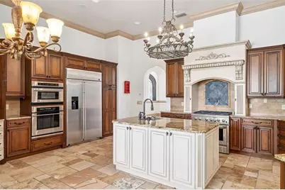 8402 Lake Burden Circle, Windermere, FL 34786 - Photo 11