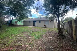 3808 Alpert Dr, Orlando, FL 32810 - Photo 15