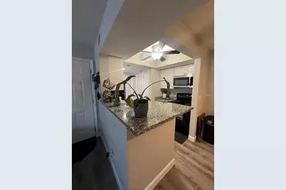 10200 Gandy Blvd N #1116, Saint Petersburg, FL 33702 - Photo 11