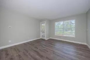 10200 Gandy Blvd N, Saint Petersburg, FL 33702 - Photo 5