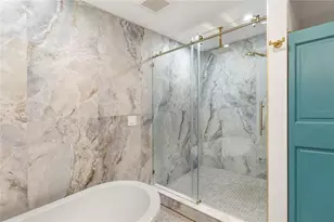 802 SE 7th Ave, Gainesville, FL 32601 - Photo 11