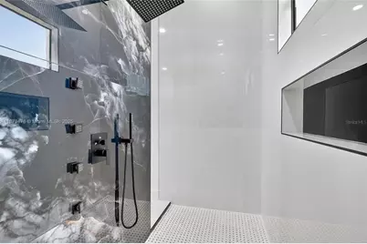 2107 NW 2nd Place, Cape Coral, FL 33993 - Photo 31