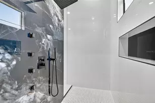 2107 NW 2nd Pl, Cape Coral, FL 33993 - Photo 31