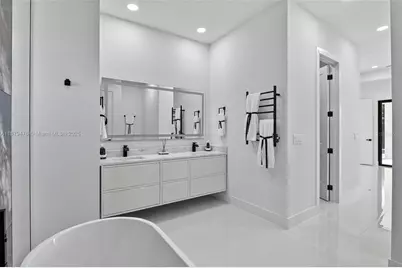 2107 NW 2nd Place, Cape Coral, FL 33993 - Photo 33