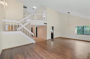 140 W York Ct, Longwood, FL 32779 - Photo 9