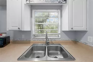 2854 Newcomb Ct, Orlando, FL 32826 - Photo 13