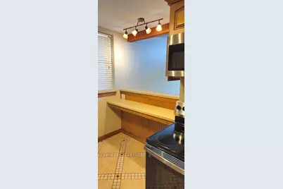 126 E Cypress Avenue, Howey in the Hills, FL 34737 - Photo 17