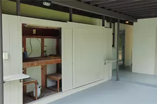 126 E Cypress Ave, Howey in the Hills, FL 34737 - Photo 33