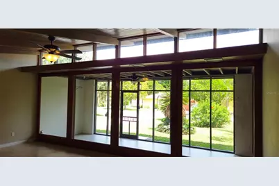 126 E Cypress Avenue, Howey in the Hills, FL 34737 - Photo 11