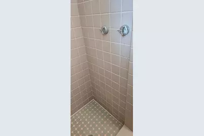 126 E Cypress Avenue, Howey in the Hills, FL 34737 - Photo 29