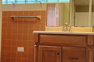 126 E Cypress Ave, Howey in the Hills, FL 34737 - Photo 21