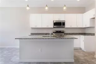 3772 Watercliff Circle, Grand Island, FL 32735 - Photo 3