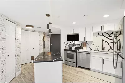 400 E Colonial Drive #604, Orlando, FL 32803 - Photo 7