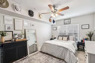 206 E South St, Orlando, FL 32801 - Photo 9