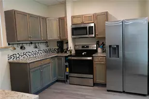 5812 Flori Ln, Orlando, FL 32808 - Photo 7