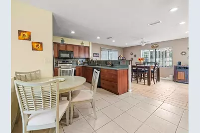 10164 Gifford Drive, Spring Hill, FL 34608 - Photo 9