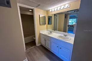 2553 N Alafaya Trail, Orlando, FL 32826 - Photo 5