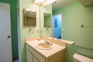 8 Escondido Cir, Altamonte Springs, FL 32701 - Photo 33