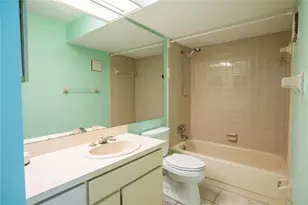 8 Escondido Cir, Altamonte Springs, FL 32701 - Photo 31