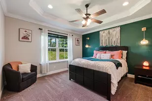 8416 Magnificent Ln, Groveland, FL 34736 - Photo 11