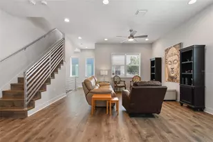 113 W Grant St, Orlando, FL 32806 - Photo 9