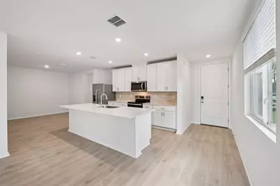 179 Parkhaven Drive, Ormond Beach, FL 32174 - Photo 11