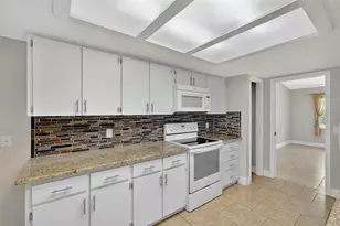 3025 Whitewood Ave, Spring Hill, FL 34609 - Photo 39