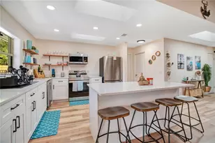 113 Palm Breeze Dr, Edgewater, FL 32141 - Photo 7