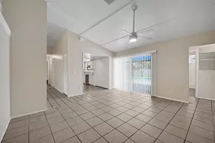 461 Boxwood Ct, Kissimmee, FL 34743 - Photo 11