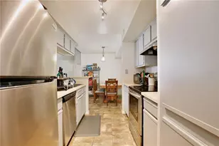 4200 Thornbriar Ln, Orlando, FL 32822 - Photo 9