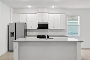 27517 Stellar Sea Wy, Howey in the Hills, FL 34737 - Photo 3