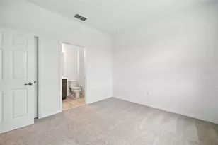 27513 Stellar Sea Wy, Howey in the Hills, FL 34737 - Photo 7