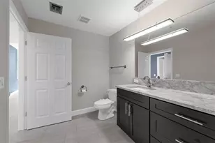 322 E Central Blvd, Orlando, FL 32801 - Photo 37