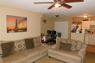 345 Lakepointe Dr, Altamonte Springs, FL 32701 - Photo 5