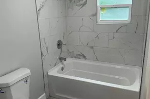 507 Stone St, Wildwood, FL 34785 - Photo 3