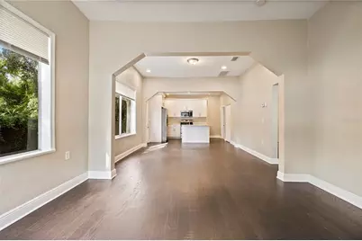 2708 N Mitchell Avenue, Tampa, FL 33602 - Photo 5