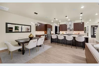 1910 Cloverlawn Avenue, Orlando, FL 32806 - Photo 17