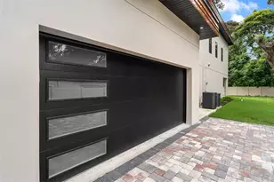 1910 Cloverlawn Ave, Orlando, FL 32806 - Photo 9