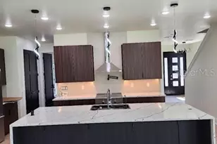 1910 Cloverlawn Ave, Orlando, FL 32806 - Photo 13