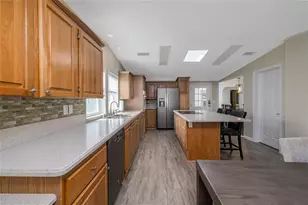 611 Portside Ln, Edgewater, FL 32141 - Photo 11