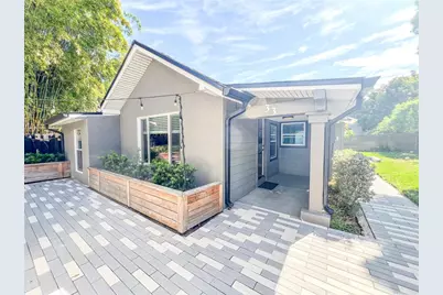 33 N Hampton Avenue, Orlando, FL 32803 - Photo 1